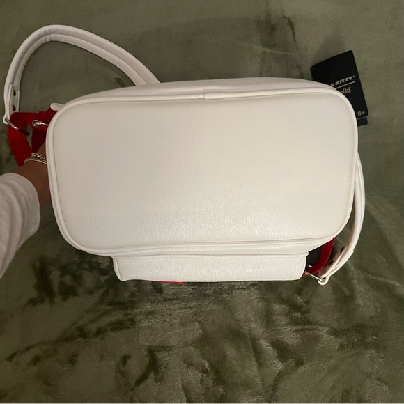 Hello Kitty LoungeFly Backpack - Picture 8 of 8